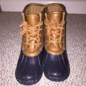 Girls Stevie (Steve Madden) Duck boots EUC